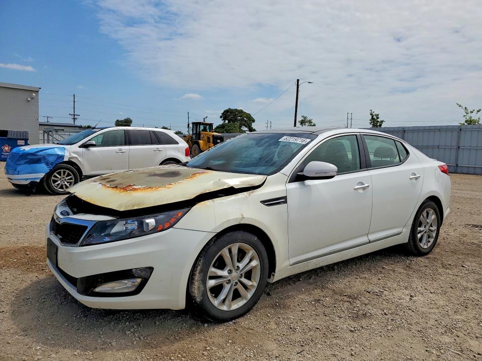 KIA OPTIMA 2012 with VIN 5XXGN4A71CG029349 - Photo from auction