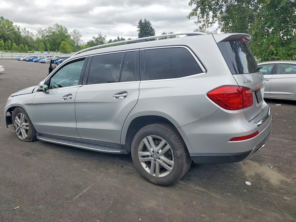 Photo 2 from auction – 2015 MERCEDES-BENZ GL with VIN 4JGDF2EEXFA583899