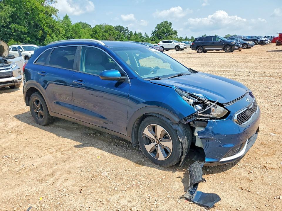 Photo 4 from auction – 2017 KIA NIRO with VIN KNDCB3LC5H5040409