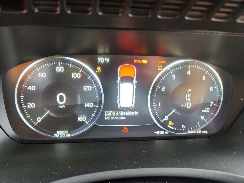 Photo 9 from auction – 2016 VOLVO XC90 with VIN YV4A22PL5G1028839