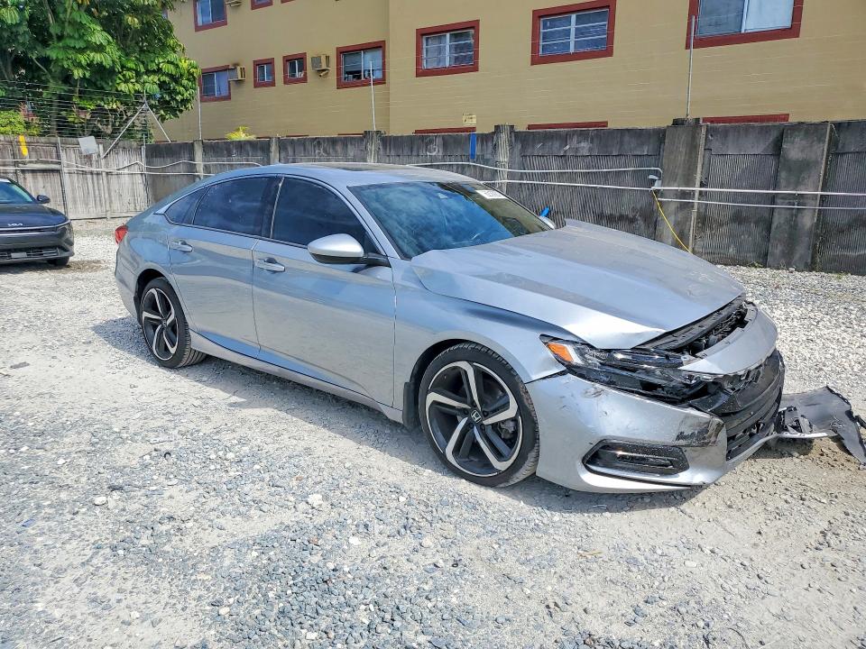 Photo 4 from auction – 2020 HONDA ACCORD with VIN 1HGCV2F34LA008016