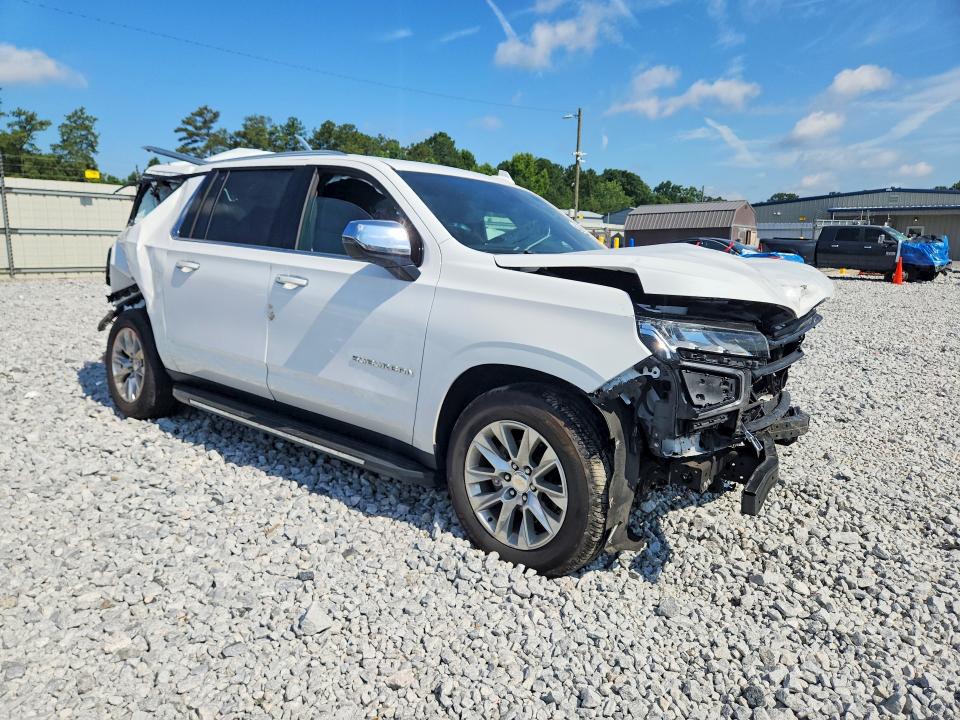Photo 4 from auction – 2023 CHEVROLET SUBURBAN with VIN 1GNSCFKD6PR356517