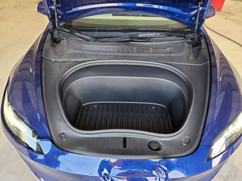 Photo 11 from auction – 2025 TESLA MODEL 3 with VIN 5YJ3E1EA3SF916987