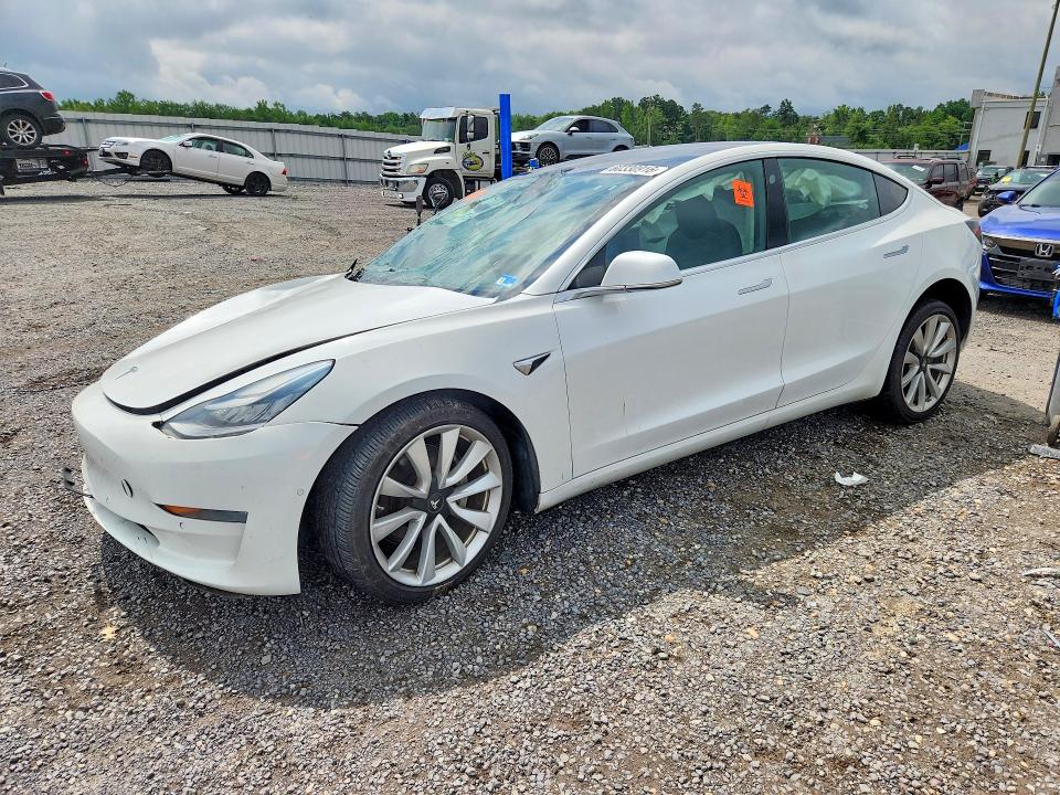 TESLA MODEL 3 2019 with VIN 5YJ3E1EB4KF200060 - Photo from auction