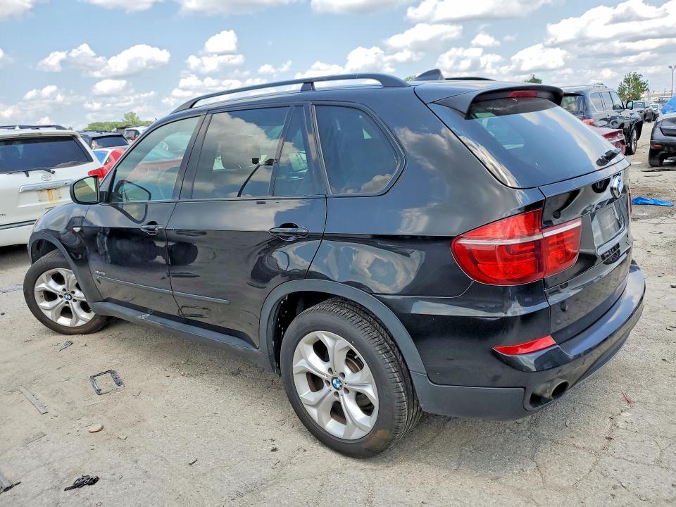 Photo 2 from auction – 2013 BMW X5 with VIN 5UXZV4C51D0E04665