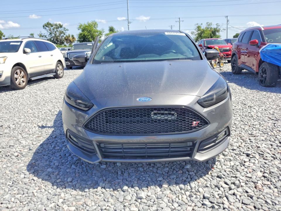 Photo 5 from auction – 2017 FORD FOCUS with VIN 1FADP3L92HL319201