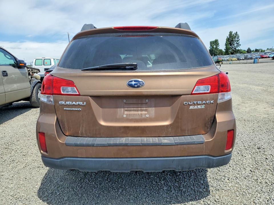 Photo 6 from auction – 2011 SUBARU OUTBACK with VIN 4S4BRBCC4B3318636