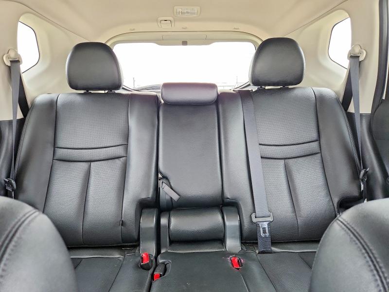 Photo 10 from auction – 2019 NISSAN ROGUE with VIN 5N1AT2MT3KC841304