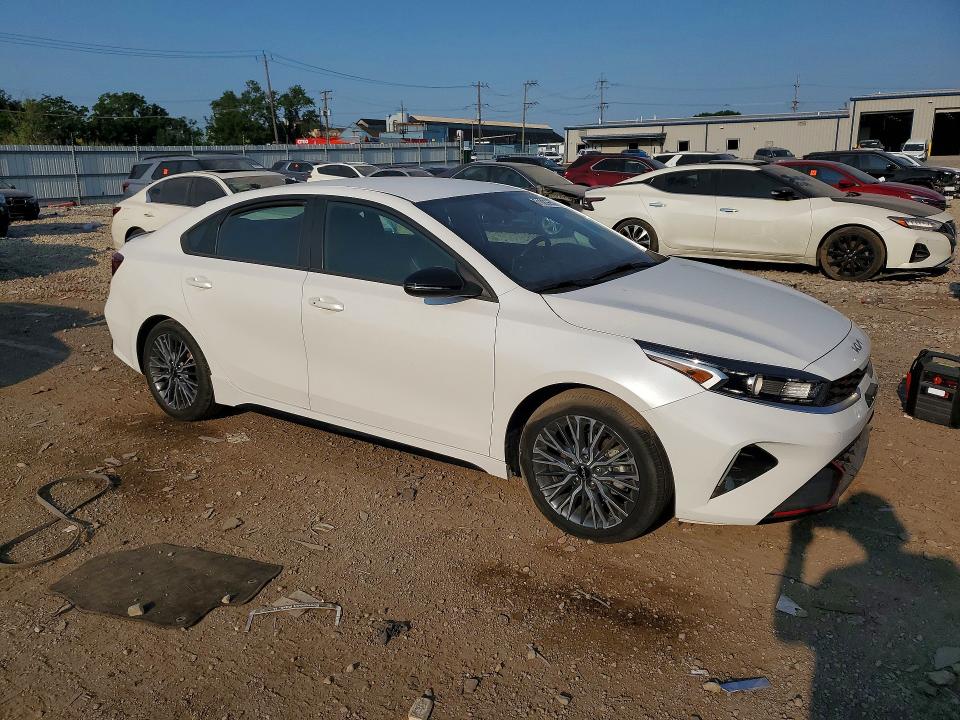 Photo 4 from auction – 2023 KIA FORTE with VIN 3KPF54AD1PE653605
