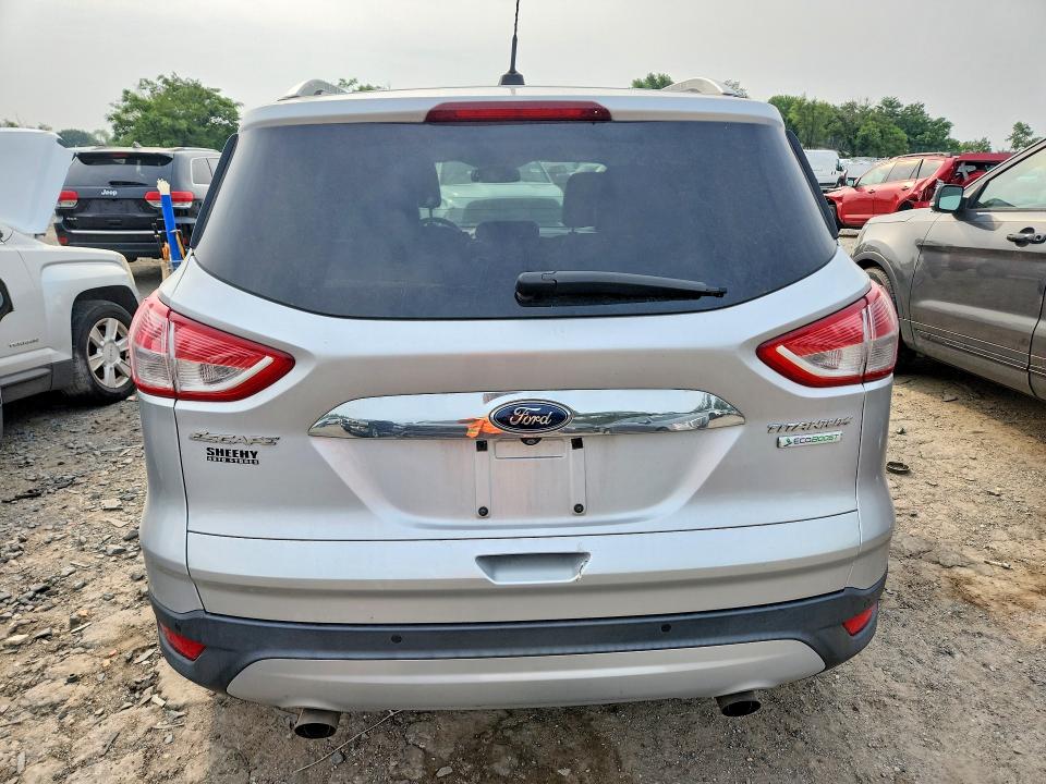 Photo 6 from auction – 2016 FORD ESCAPE with VIN 1FMCU0JX3GUA18178