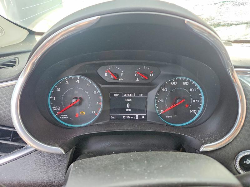 Photo 9 from auction – 2019 CHEVROLET MALIBU with VIN 1G1ZD5ST8KF136630