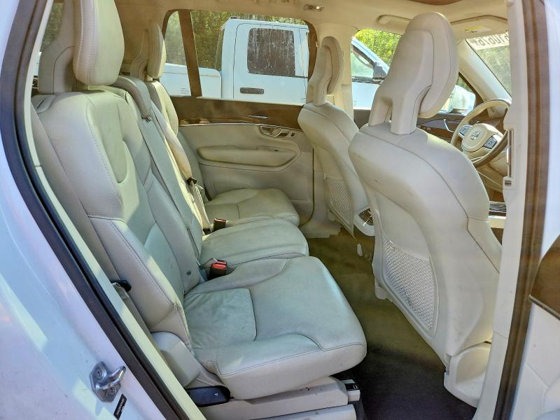 Photo 11 from auction – 2017 VOLVO XC90 with VIN YV4A22PKXH1141808
