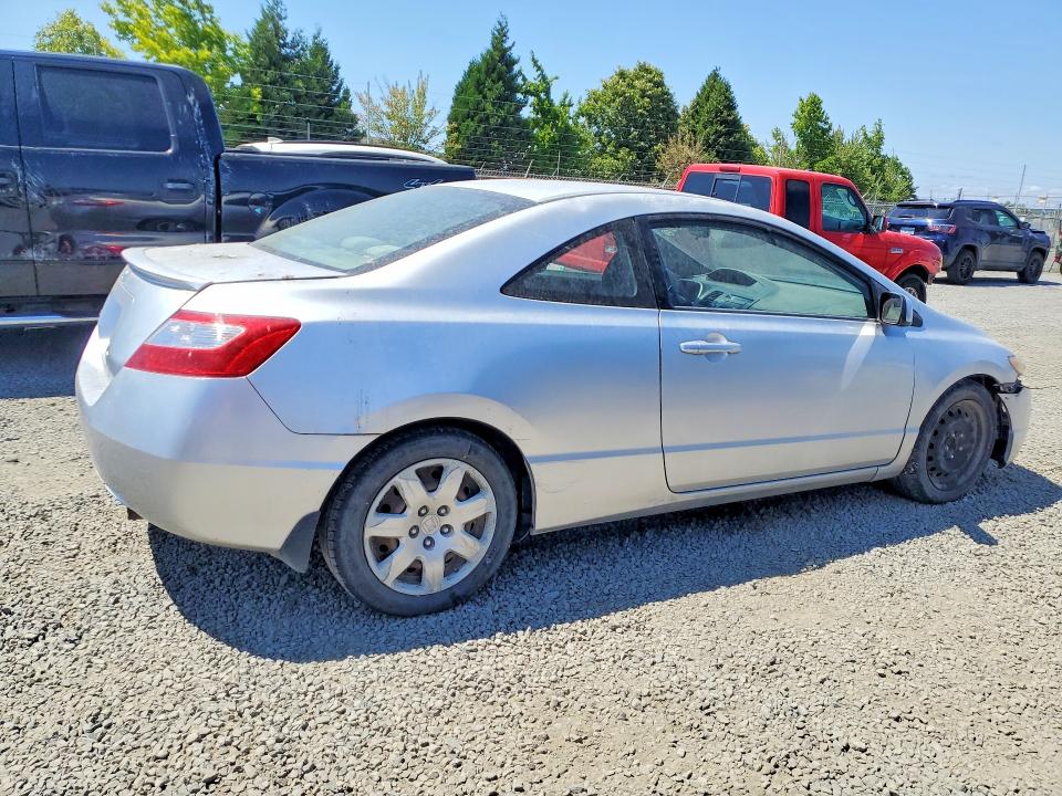 Photo 3 from auction – 2007 HONDA CIVIC with VIN 2HGFG12667H577197