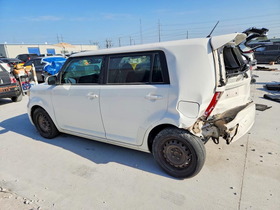 Photo 2 from auction – 2008 SCION XB with VIN JTLKE50E981028134