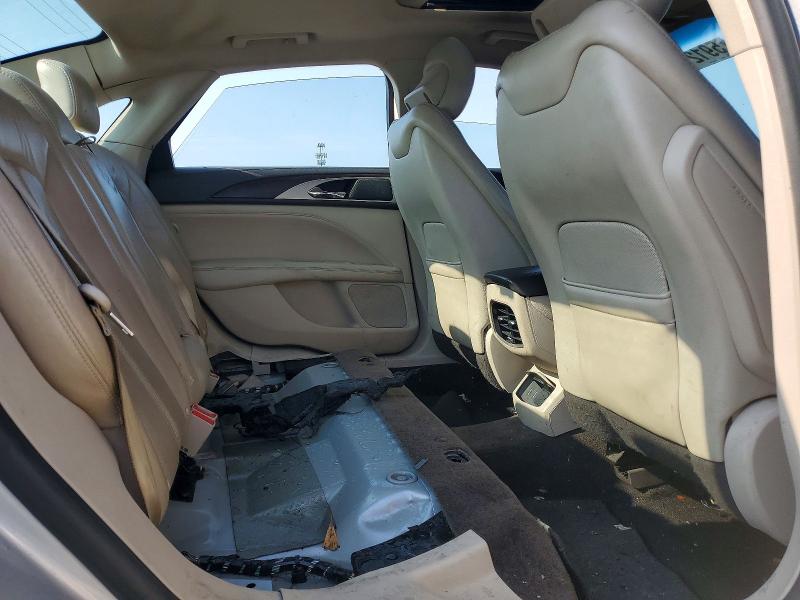Photo 10 from auction – 2017 LINCOLN MKZ with VIN 3LN6L5F96HR640726
