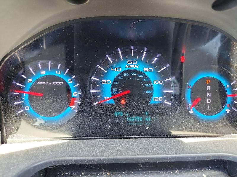 Photo 9 from auction – 2011 FORD FUSION with VIN 3FAHP0JA0BR256377