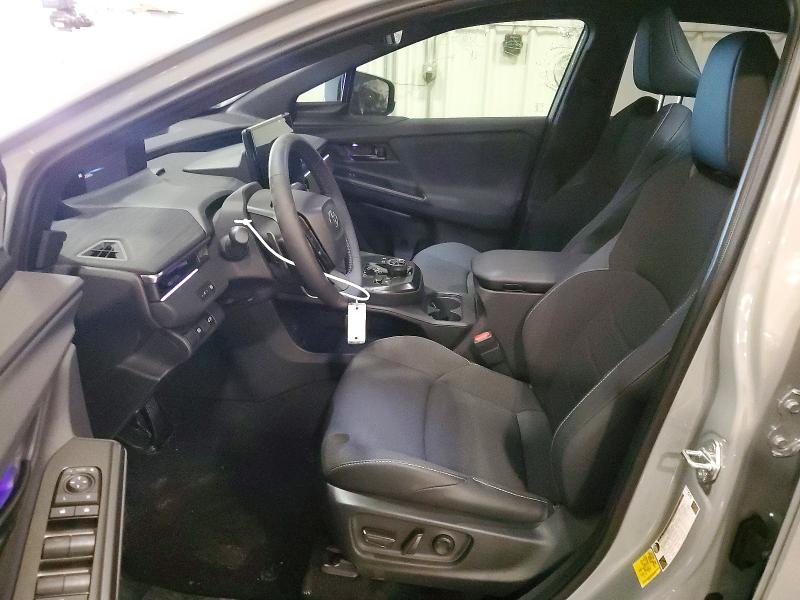 Photo 7 from auction – 2026 TOYOTA C-HR with VIN JTMAAAADXTJ011787
