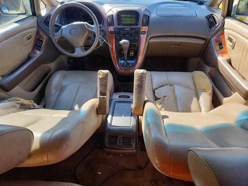 Photo 8 from auction – 2000 LEXUS RX with VIN JT6GF10U2Y0065148