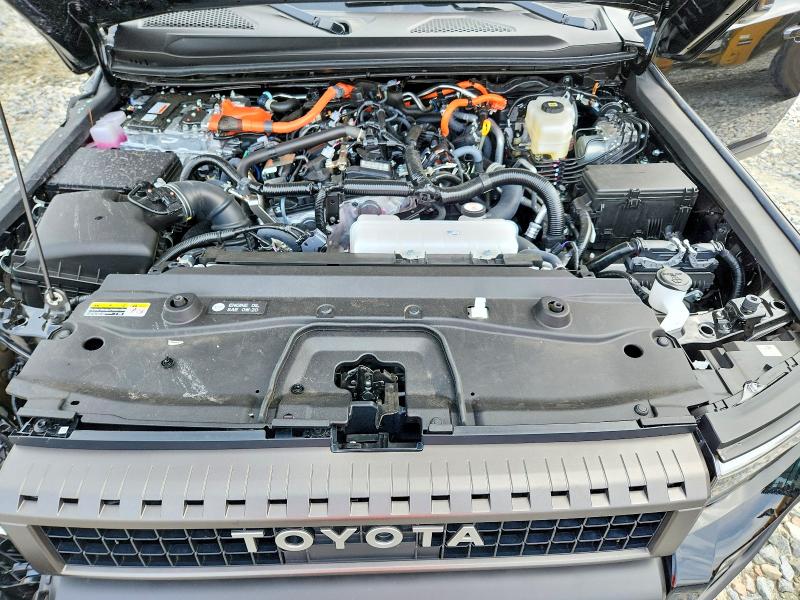 Photo 12 from auction – 2026 TOYOTA LAND CRUISER with VIN JTEABFAJ6TK062158