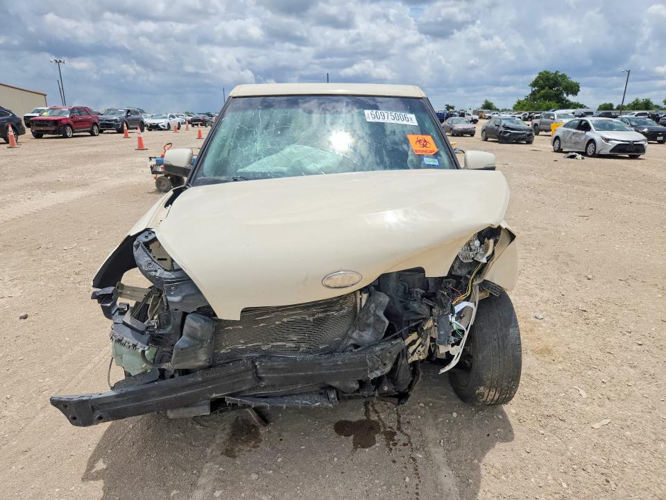 Photo 5 from auction – 2013 KIA SOUL with VIN KNDJT2A67D7756397