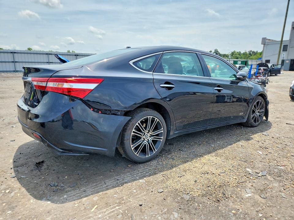 Photo 3 from auction – 2015 TOYOTA AVALON with VIN 4T1BK1EB4FU154002