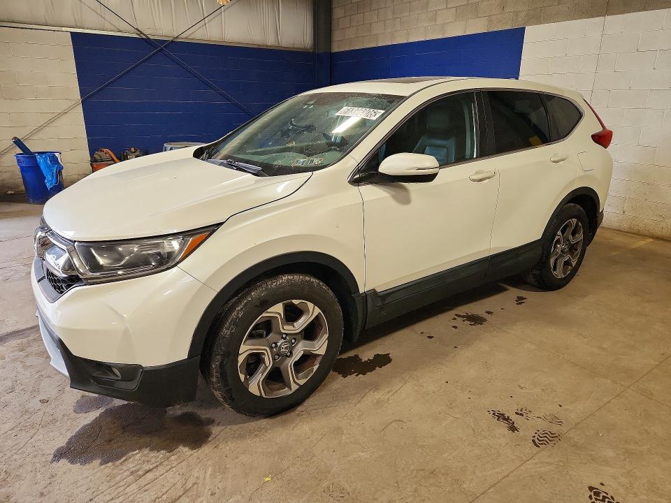 HONDA CR-V 2017 with VIN 2HKRW2H88HH600386 - Photo from auction