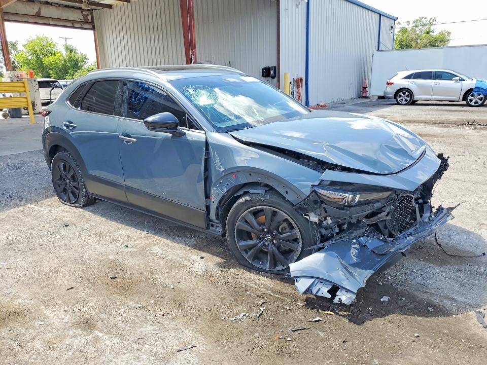 Photo 4 from auction – 2022 MAZDA CX-30 with VIN 3MVDMBEY0NM432557