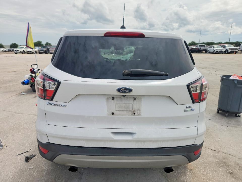 Photo 6 from auction – 2017 FORD ESCAPE with VIN 1FMCU9GD8HUE48811