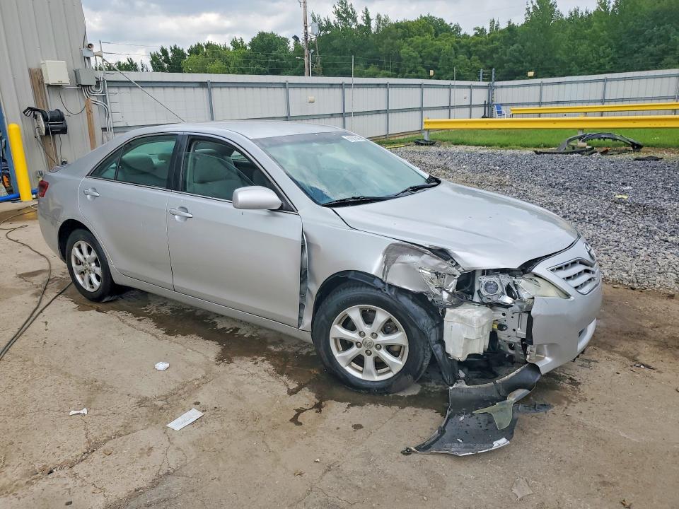 Photo 4 from auction – 2011 TOYOTA CAMRY with VIN 4T4BF3EK9BR099689