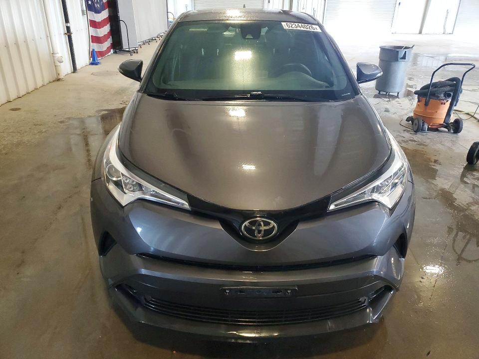 Photo 5 from auction – 2018 TOYOTA C-HR with VIN NMTKHMBX4JR005718