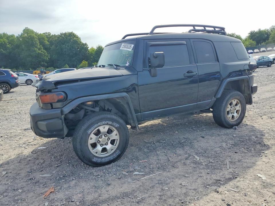 2007 TOYOTA FJ CRUISER