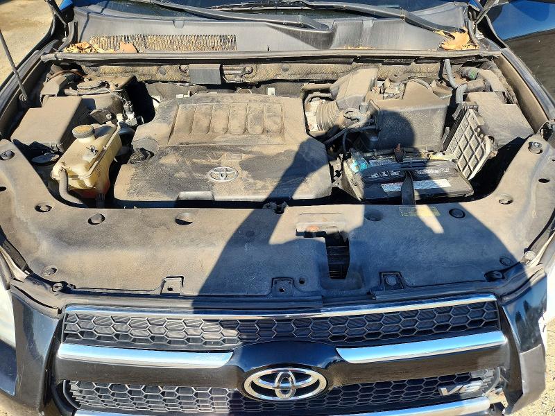 Photo 11 from auction – 2011 TOYOTA RAV4 with VIN JTMDK4DV7BD018032