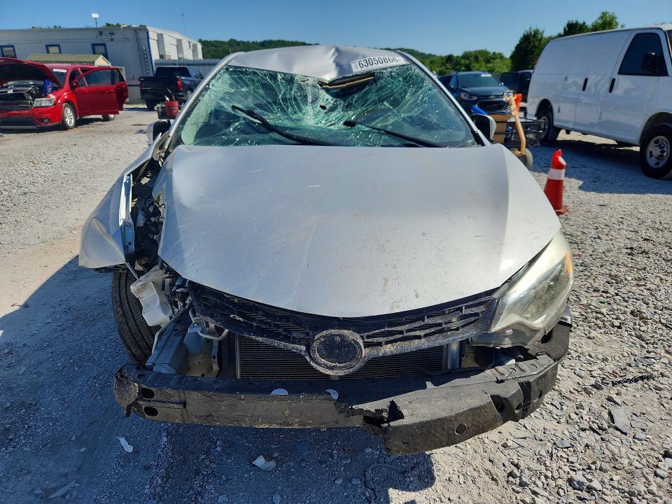 Photo 5 from auction – 2016 TOYOTA COROLLA with VIN 5YFBURHE5GP553325