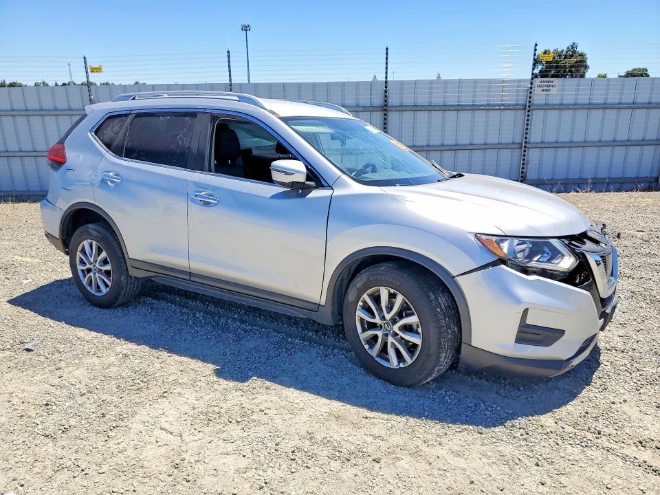 Photo 4 from auction – 2017 NISSAN ROGUE with VIN JN8AT2MV2HW271717