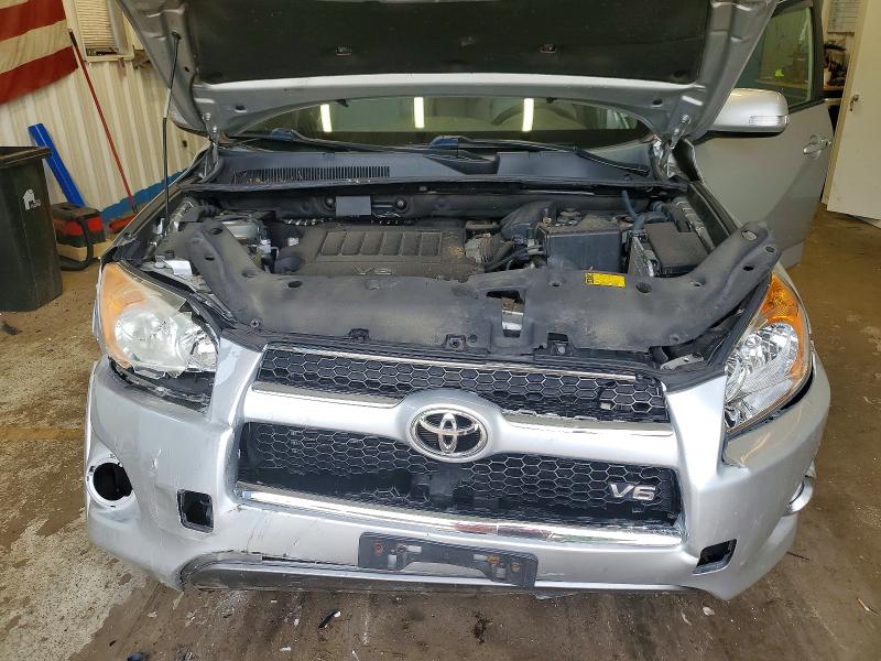 Photo 11 from auction – 2012 TOYOTA RAV4 with VIN 2T3DK4DV9CW073439