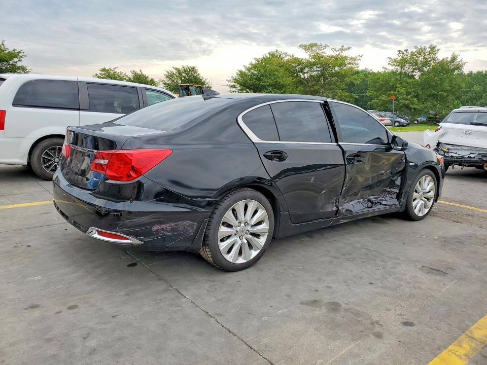 Photo 3 from auction – 2016 ACURA RLX with VIN JH4KC2F92GC000168