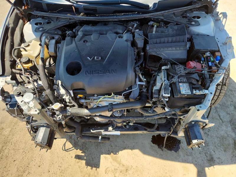 Photo 11 from auction – 2021 NISSAN MAXIMA with VIN 1N4AA6CV4MC513855