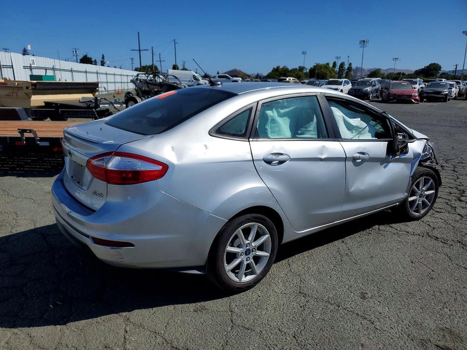 Photo 3 from auction – 2019 FORD FIESTA with VIN 3FADP4BJ2KM149431