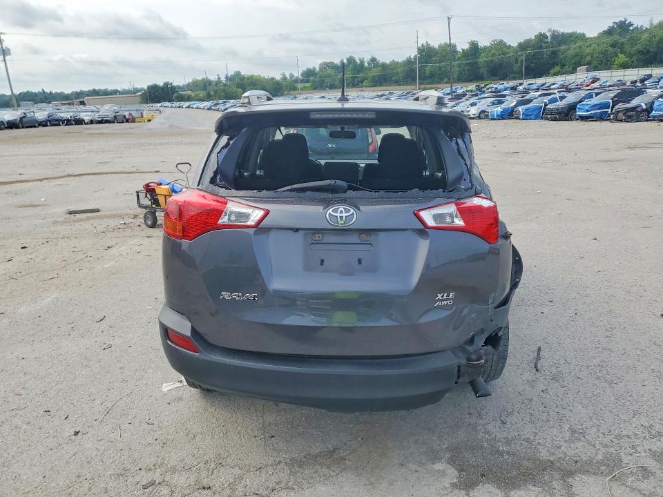Photo 6 from auction – 2014 TOYOTA RAV4 with VIN JTMRFREVXED089042
