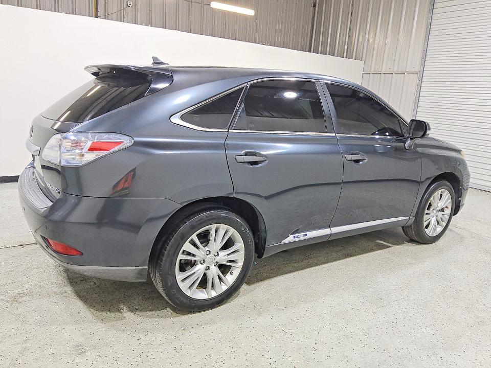 Photo 3 from auction – 2011 LEXUS RX with VIN JTJZB1BA2B2004598