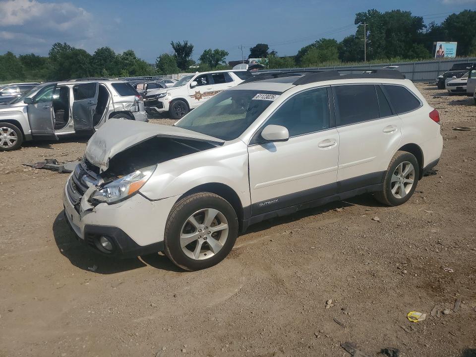 SUBARU OUTBACK 2013 with VIN 4S4BRBPC3D3300433 - Photo from auction