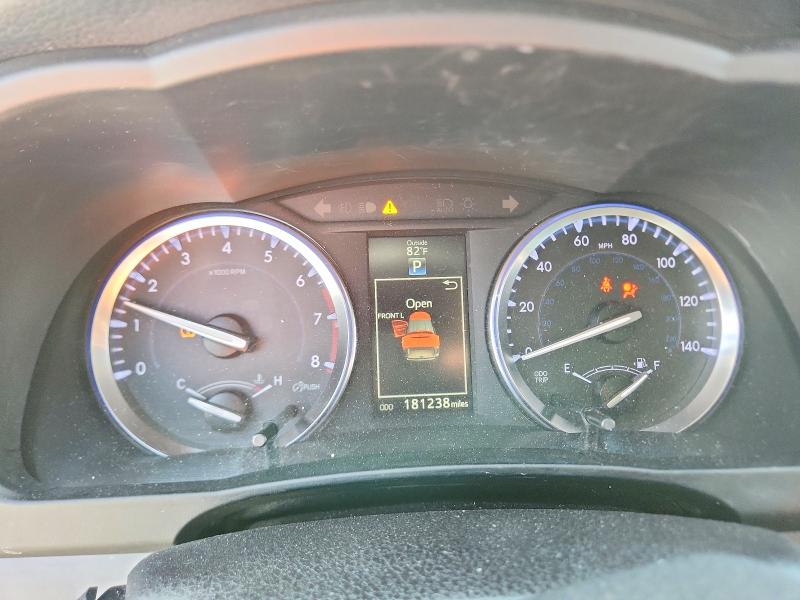 Photo 9 from auction – 2016 TOYOTA HIGHLANDER with VIN 5TDKKRFHXGS129617
