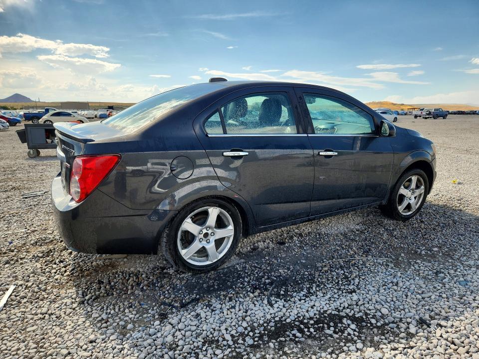 Photo 3 from auction – 2015 CHEVROLET SONIC with VIN 1G1JE5SB0F4106556