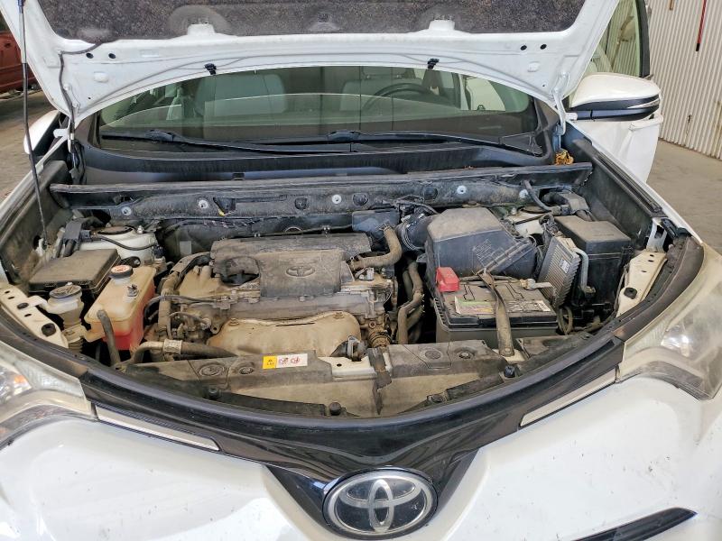 Photo 12 from auction – 2018 TOYOTA RAV4 with VIN JTMRFREV2JJ189518