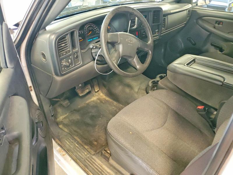 Photo 8 from auction – 2003 CHEVROLET SILVERADO with VIN 1GCEC14X23Z214319
