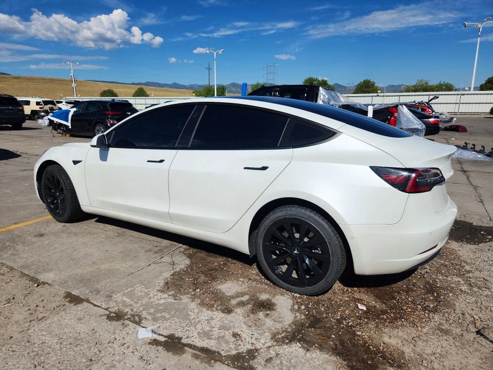 Photo 2 from auction – 2021 TESLA MODEL 3 with VIN 5YJ3E1EB8MF927544