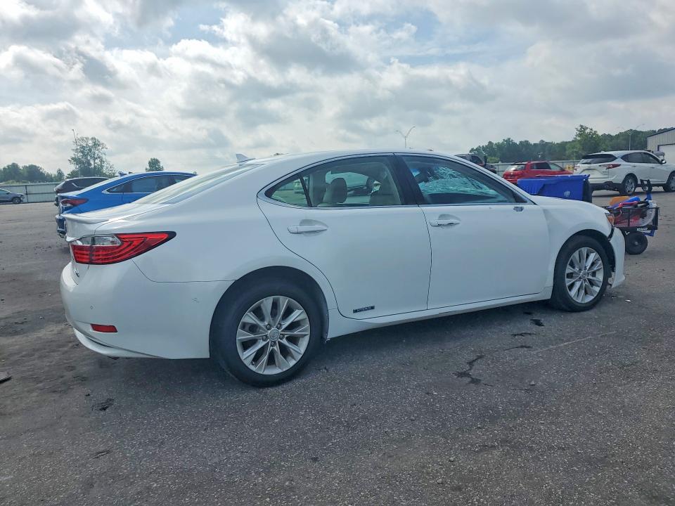 Photo 3 from auction – 2014 LEXUS ES with VIN JTHBW1GG7E2045415