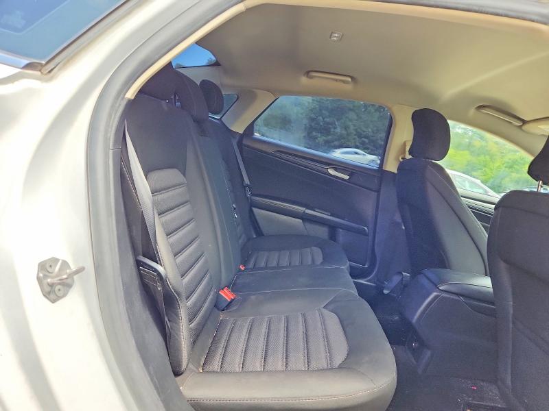 Photo 10 from auction – 2018 FORD FUSION with VIN 3FA6P0G78JR113601