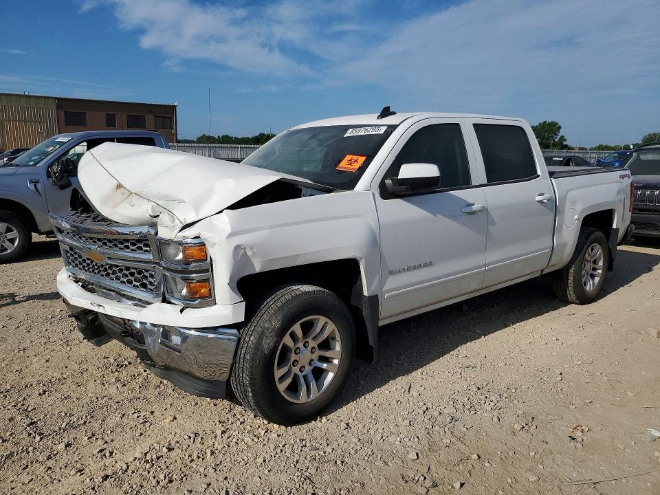CHEVROLET SILVERADO 2015 with VIN 3GCUKREC4FG131262 - Photo from auction