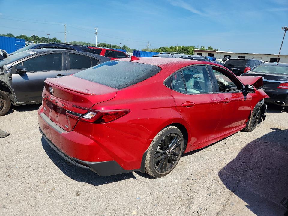 Photo 3 from auction – 2025 TOYOTA CAMRY with VIN 4T1DAACK0SU171405